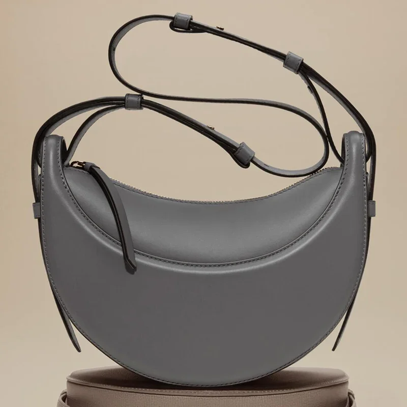 French fashion genuine leather women's shoulder bag, crescent bag, niche design zipper closure shoulder crossbody bag - Image 3